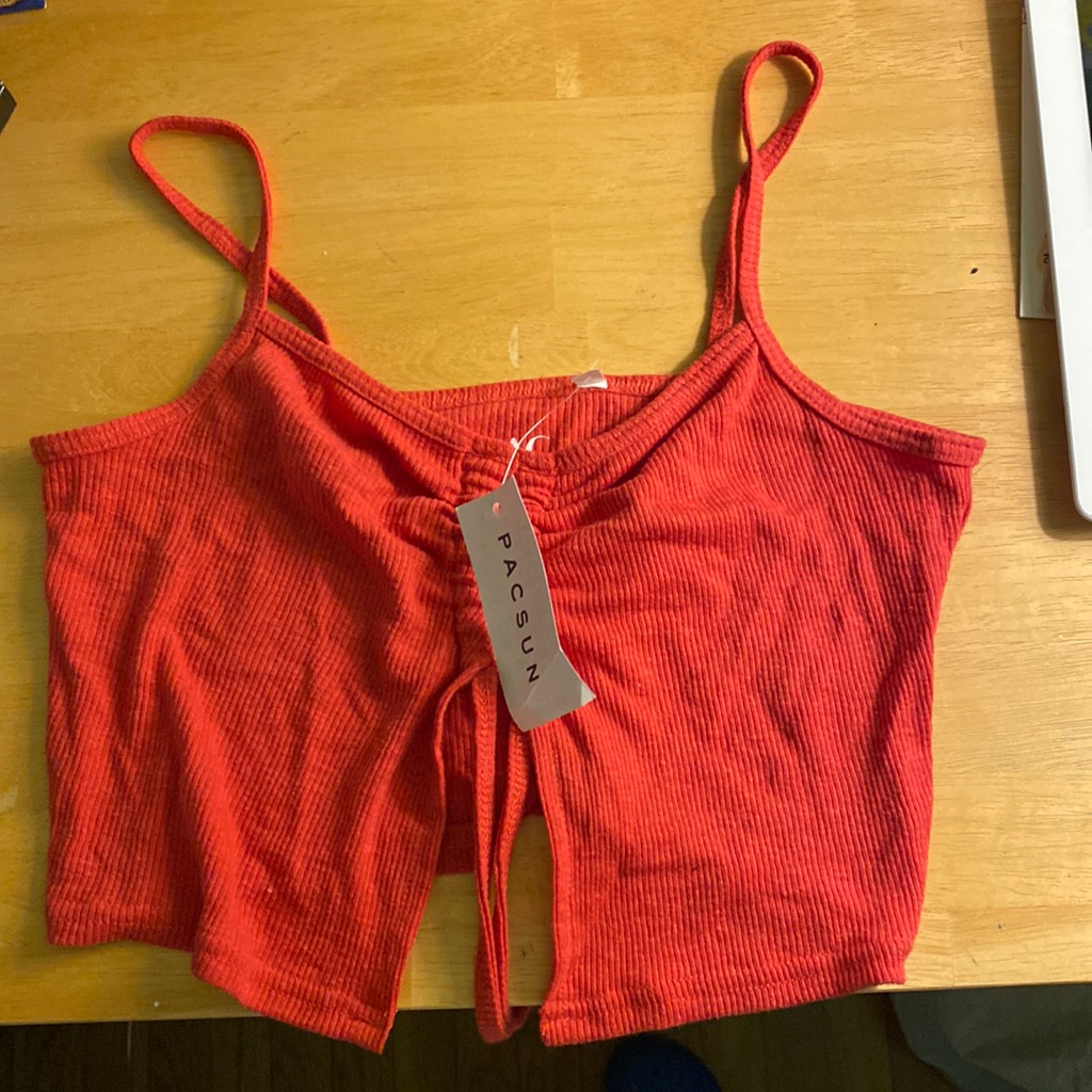 Small Pacsun Red Top